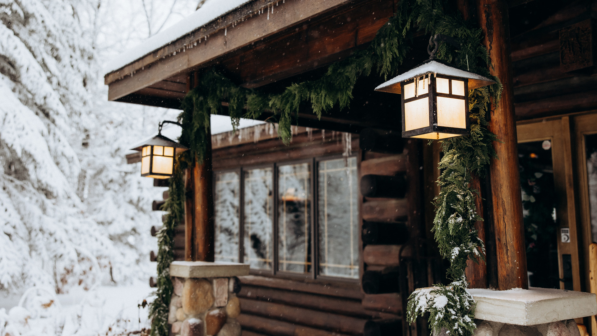 snowy winter wonderland during the Winter Activities in the Brainerd Lakes Area